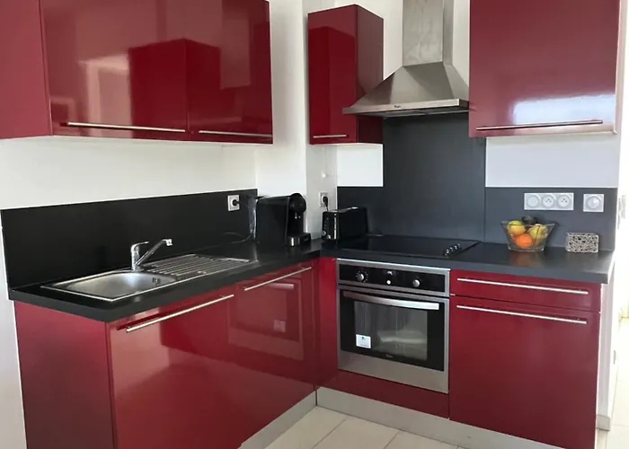 Appartement T3 Pibede Face A La *